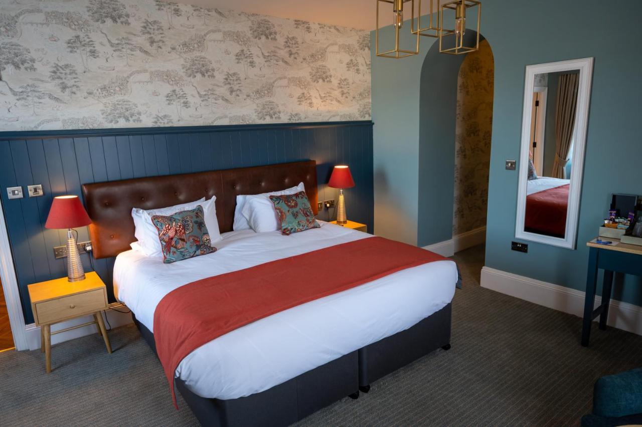 Victoria Hotel By Chef & Brewer Collection Menai Bridge Exterior foto
